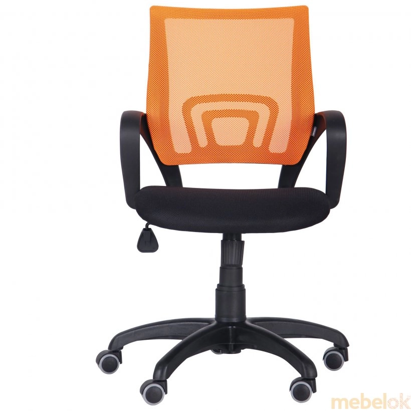 стілець з виглядом в обстановці (Крісло Веб сітка чорна-сітка помаранчева)