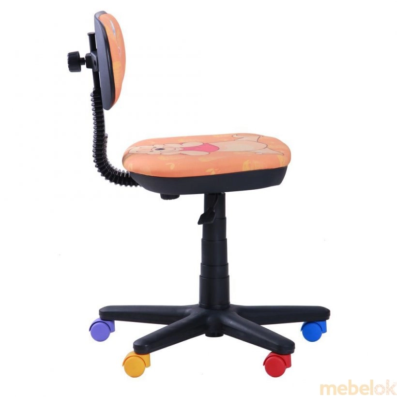 стул с видом в обстановке (Кресло детское Бамбо Дизайн Винни Пух)