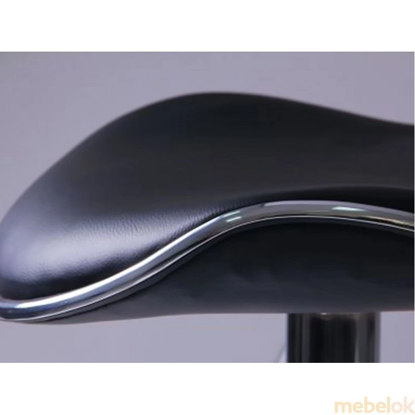Барний стілець Cantal чорний (100058) з іншого ракурсу