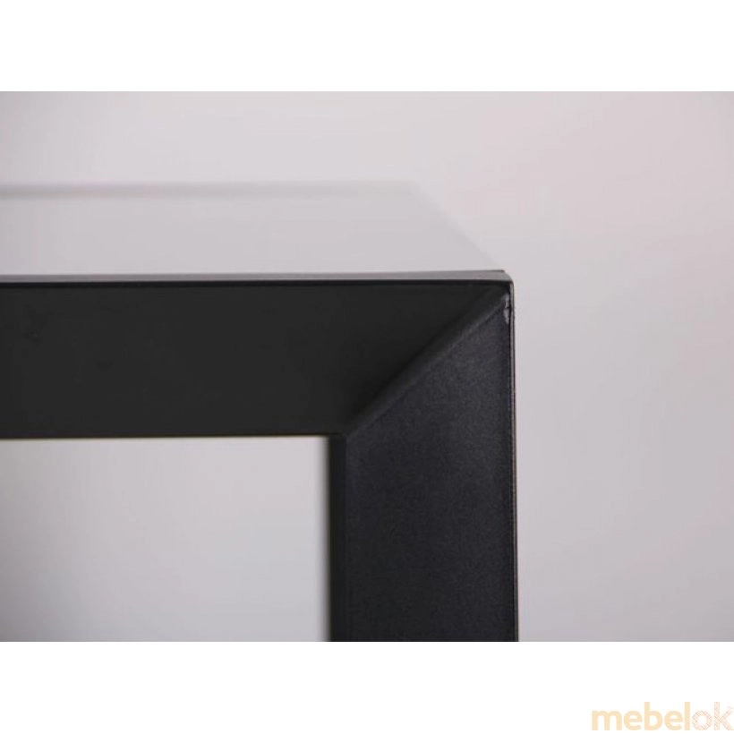 стол с видом в обстановке (Стол обеденный Санторини черный/стекло антрацит)