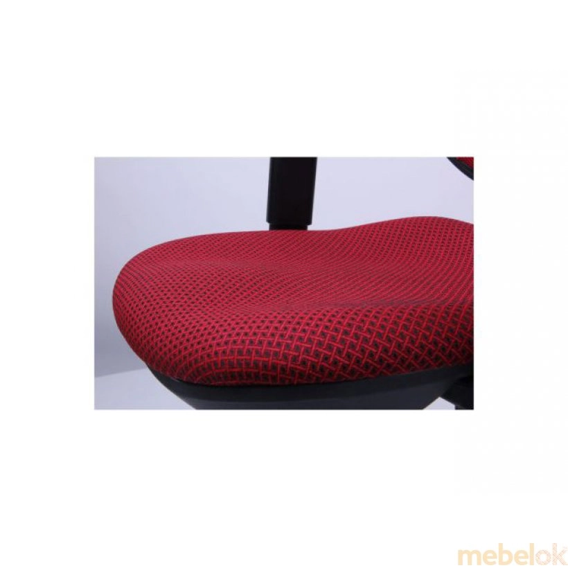 стул с видом в обстановке (Кресло Квант/Action сиденье Квадро-28/спинка сетка красная)