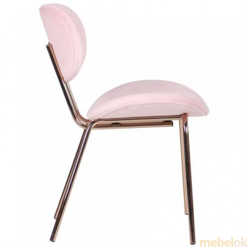 стул с видом в обстановке (Стул Alphabet D gold/pink)