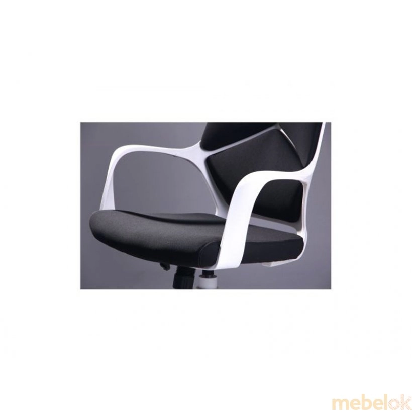 стул с видом в обстановке (Кресло Urban LB белый/черный)