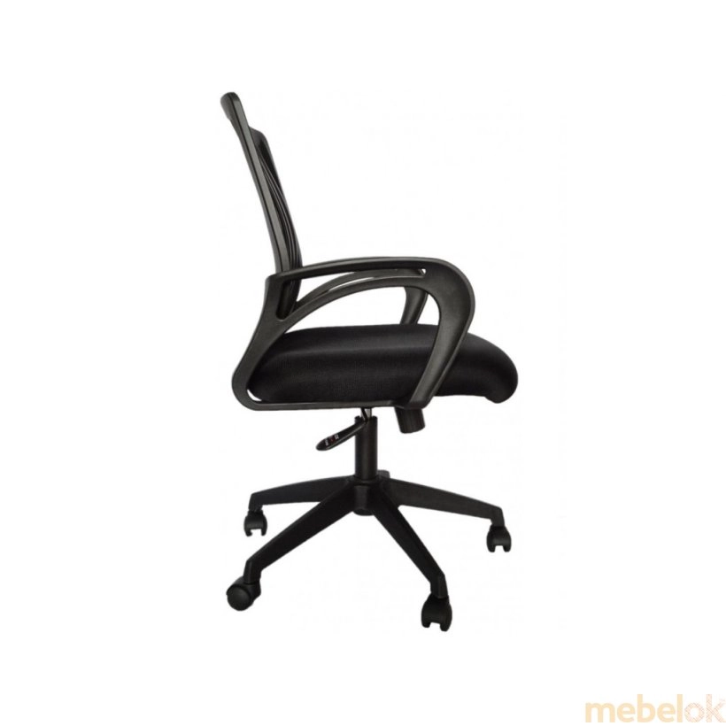 стул с видом в обстановке (Кресло Office Plus черный)