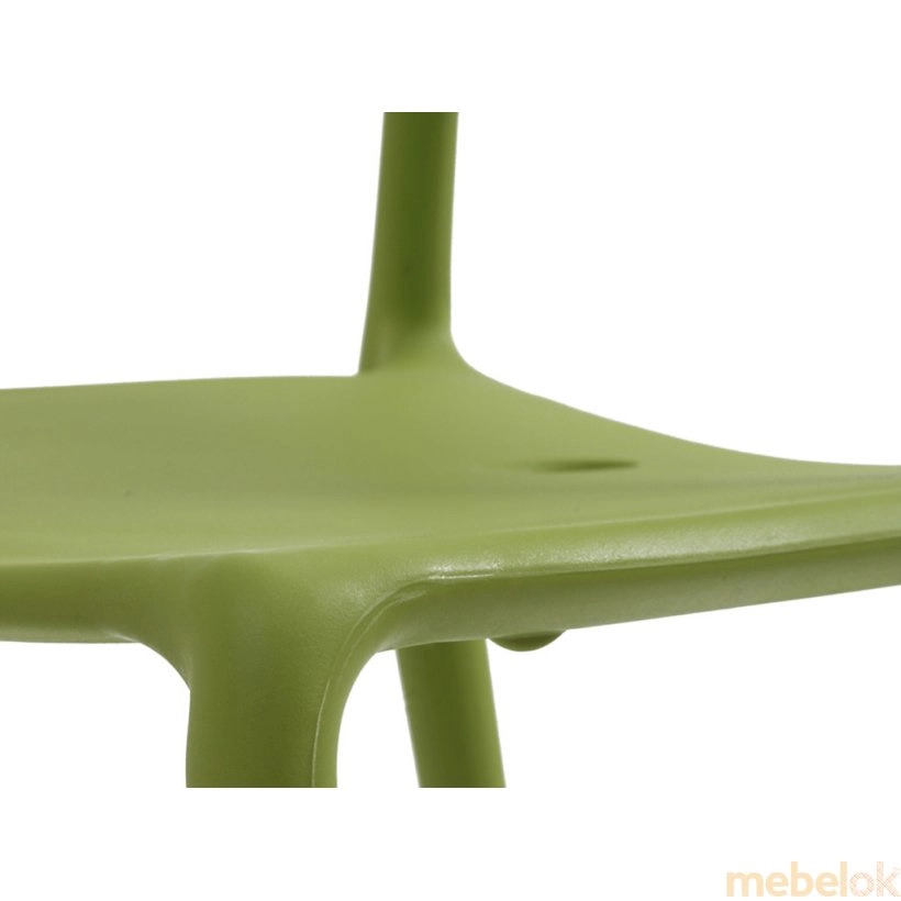 стул с видом в обстановке (Стул Спайдер зеленый)