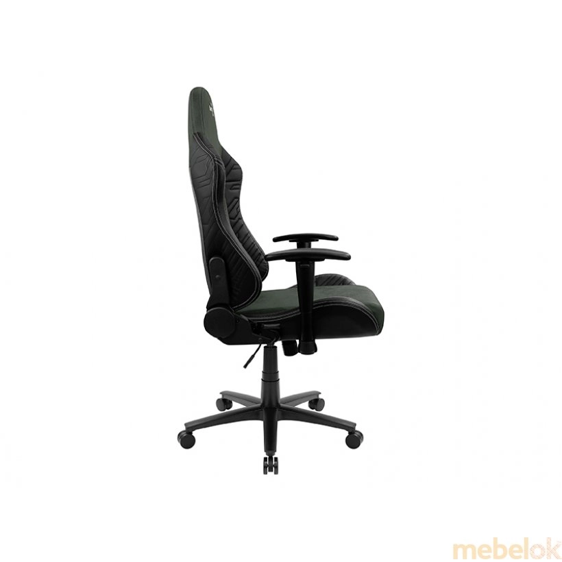 стілець з виглядом в обстановці (Крісло для геймерів AEROCOOL KNIGHT Hunter Green)