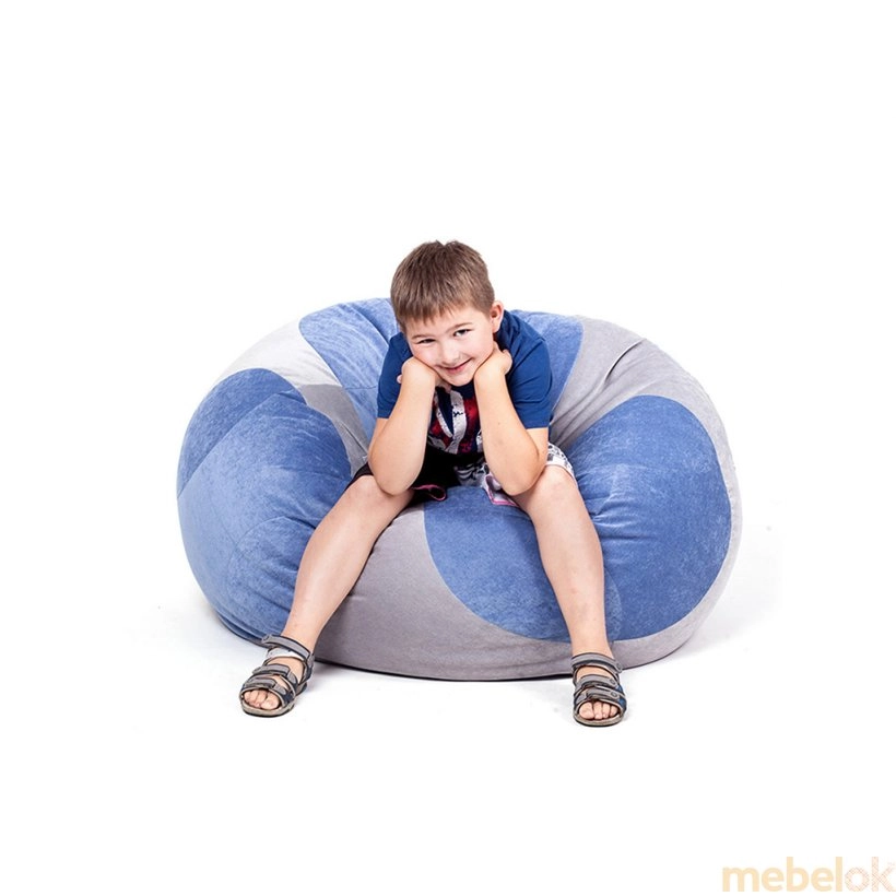 Кресло-мяч Euro голубое и ребенок