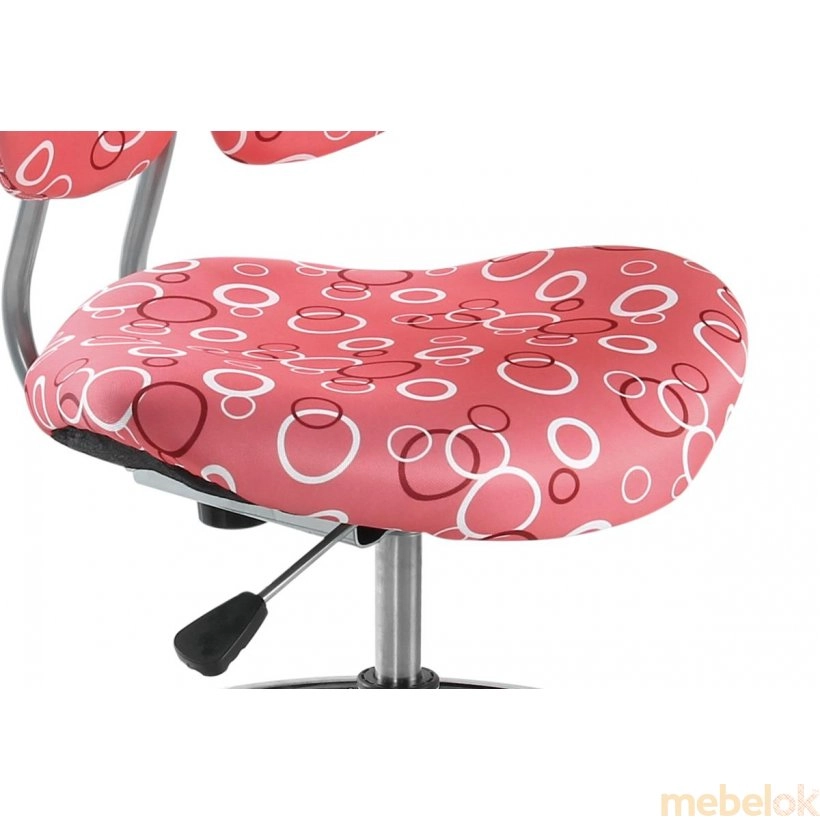 стул с видом в обстановке (Кресло детское SST6 Pink)