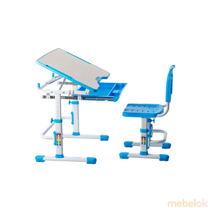 комплект стіл + стілець з виглядом в обстановці (Комплект парта і стілець, що ростуть Vivo Blue)