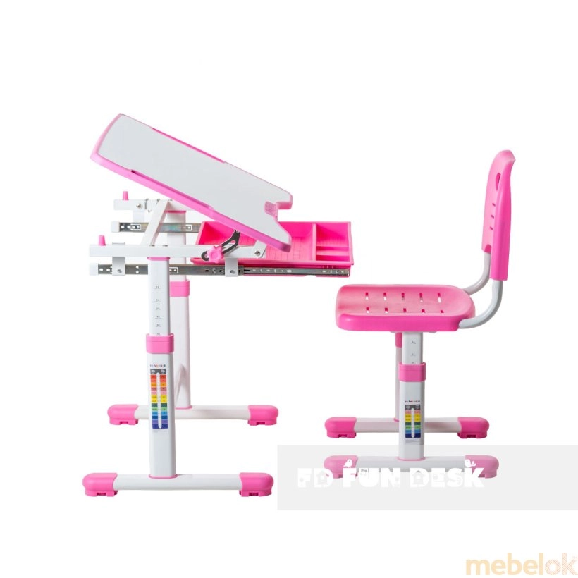 комплект стіл + стілець з виглядом в обстановці (Комплект парта та стілець зростаючі Sole Pink-s)