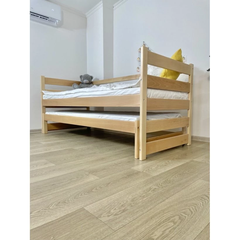 Кровать Соня-1 80х190 из массива бука с выдвижным спальным местом с другого ракурса