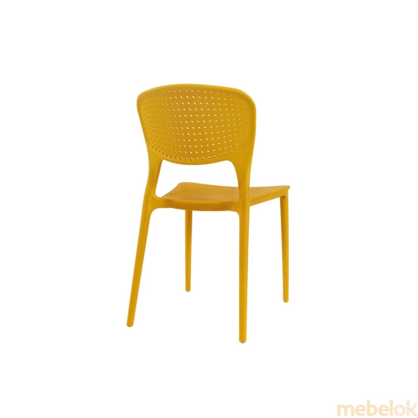 стул с видом в обстановке (Стул пластиковый Mark желтый 11)