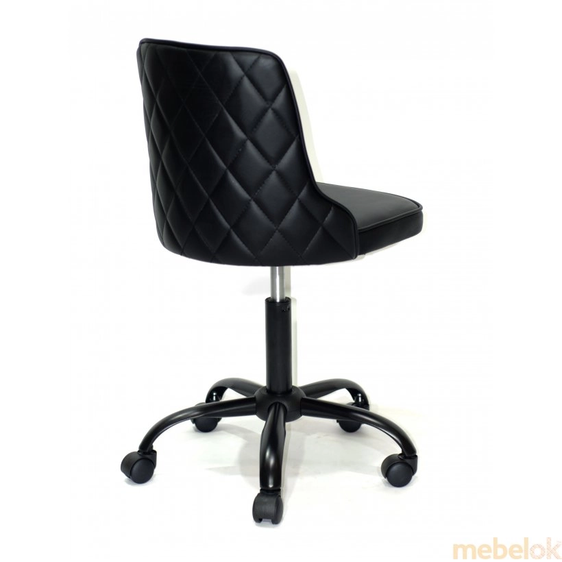 стілець з виглядом в обстановці (Стілець Adam BK-Office екошкіра чорний)