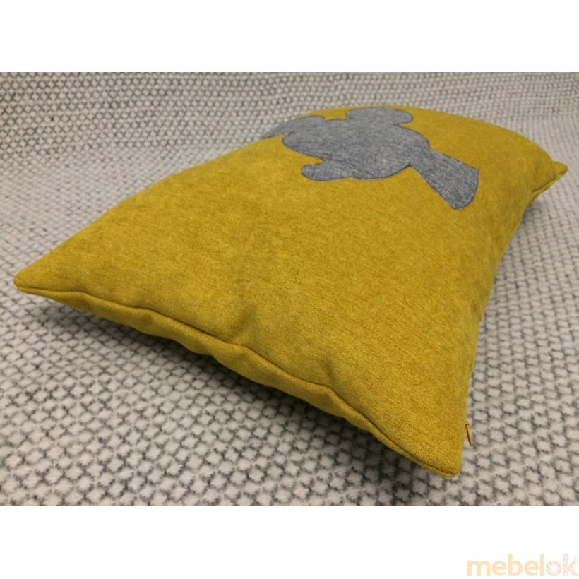 Декоративная подушка желтая Микки Маус от фабрики PidVushko (ПідВушко)