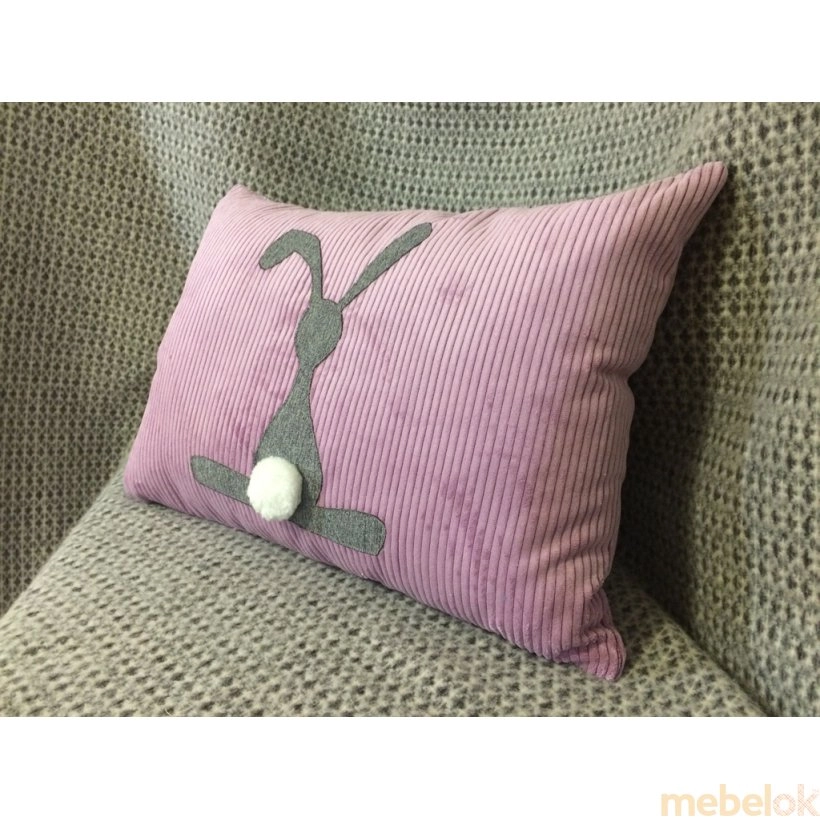 Декоративная подушка розовая Зайчик