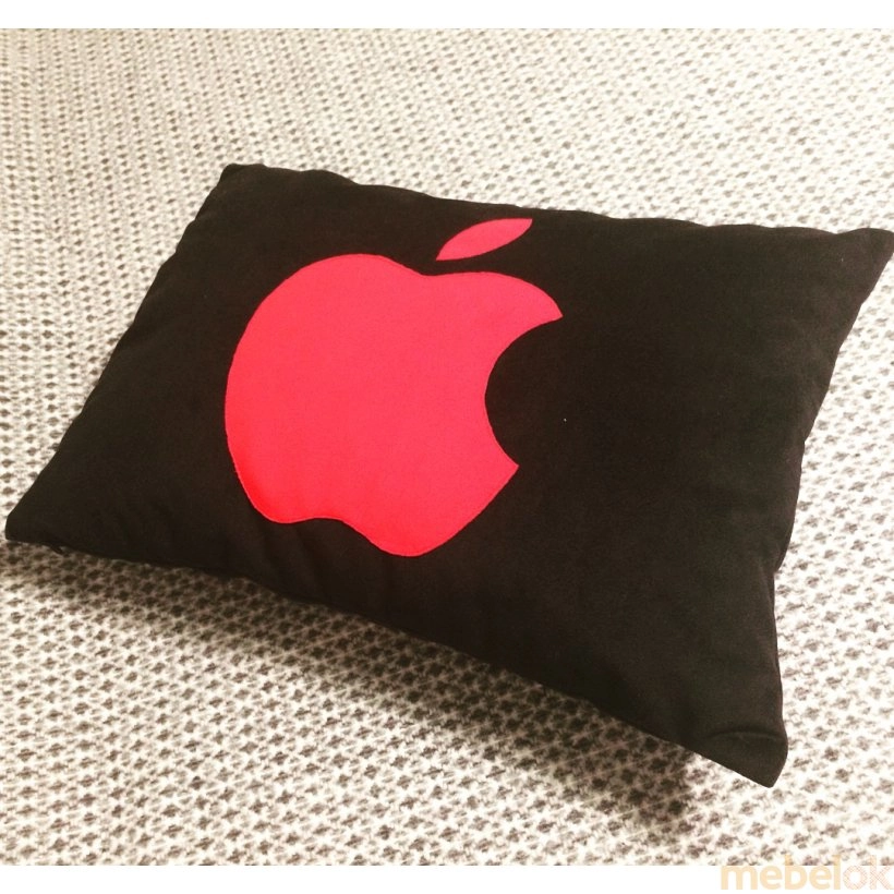 Декоративная подушка Apple с другого ракурса
