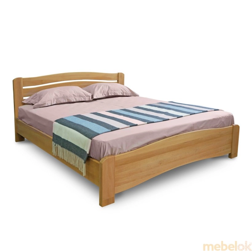 Фотография деревянной кровати из массива бука
