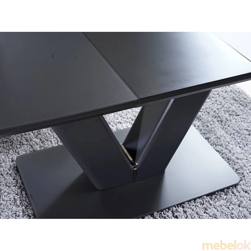 стол с видом в обстановке (Стол раскладной MONTBLANC 160(200))