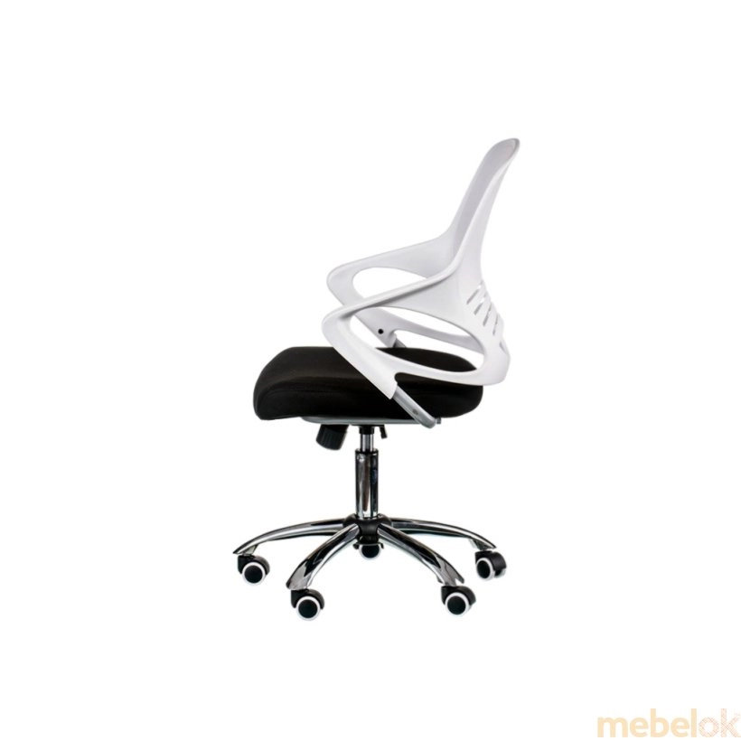 стул с видом в обстановке (Кресло офисное Envy black/white)