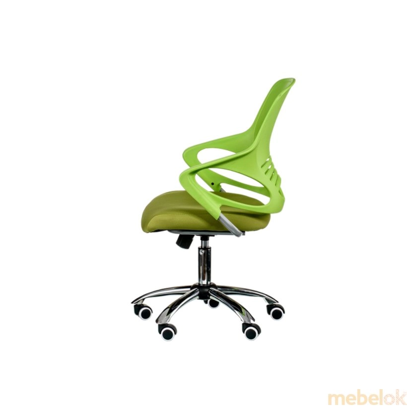 стул с видом в обстановке (Кресло офисное Envy green)