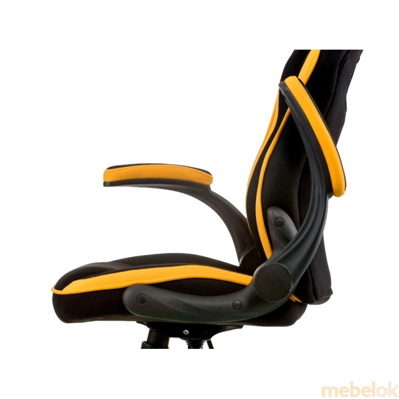 стул с видом в обстановке (Кресло офисное Prime black/yellow)
