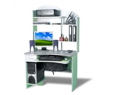Компьютерный стол школьнику для учебы и отдыха