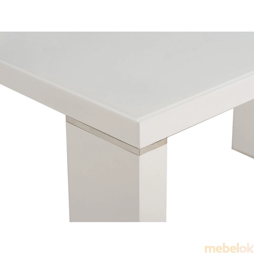 стол с видом в обстановке (Стол обеденный TM-78 белый)