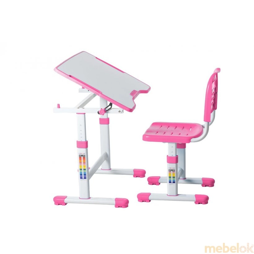 комплект Стол + Стулья с видом в обстановке (Комплект парта и стул растущие Sole II Pink)