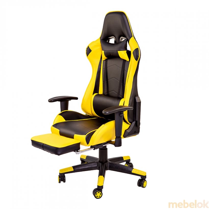 стул с видом в обстановке (Кресло геймерское Drive-Omega черно-желтый)