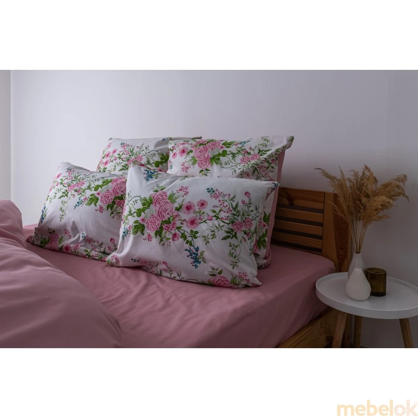 гарнітур постільної білизни з виглядом в обстановці (Комплект постільної білизни Soft dreams Floral Dream євро 70х70)
