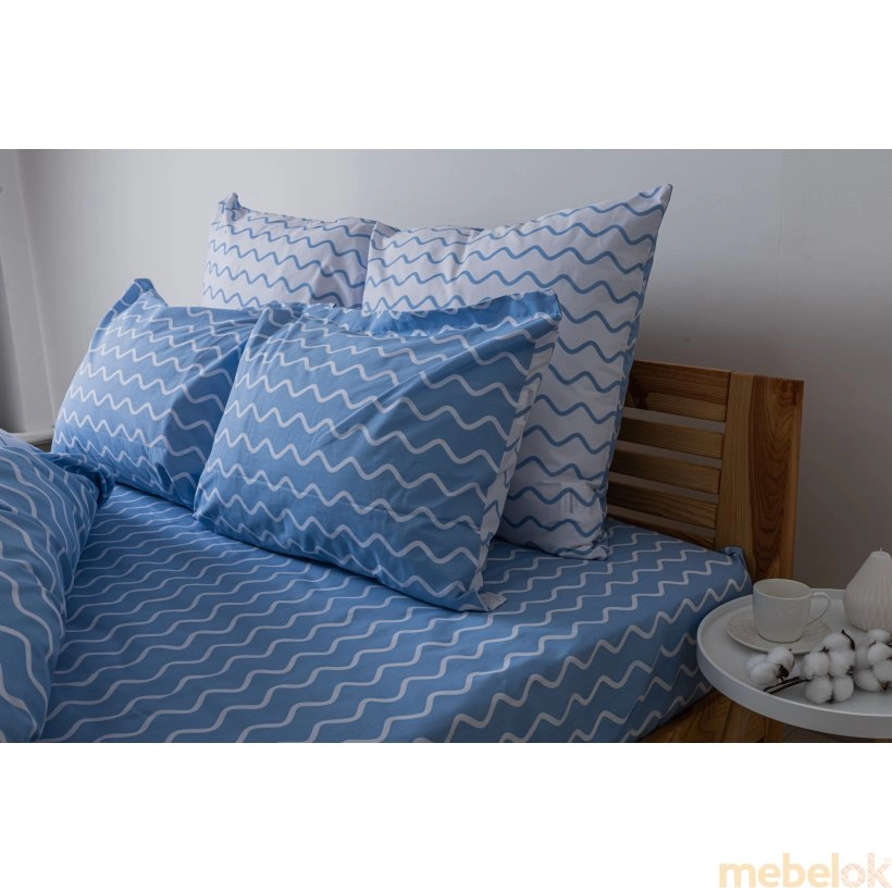 гарнитур постельного белья с видом в обстановке (Комплект постельного белья Blueberry Dream евро 70х70)