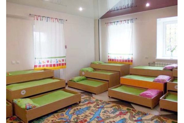 Кроватки в детском саду (59 фото)