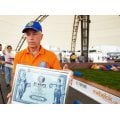 МебельОК установил рекорд Украины, сделав самую большую кровать