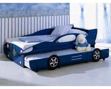 Кровать или диван в форме машинки - мечта мальчишки