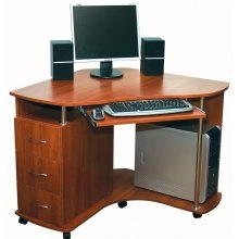  Компьютерные столы на колесиках