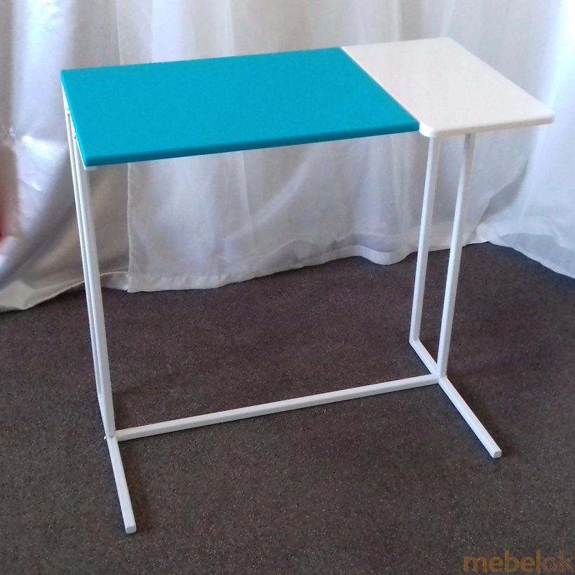 Стол приставной для ноутбука Comfort
