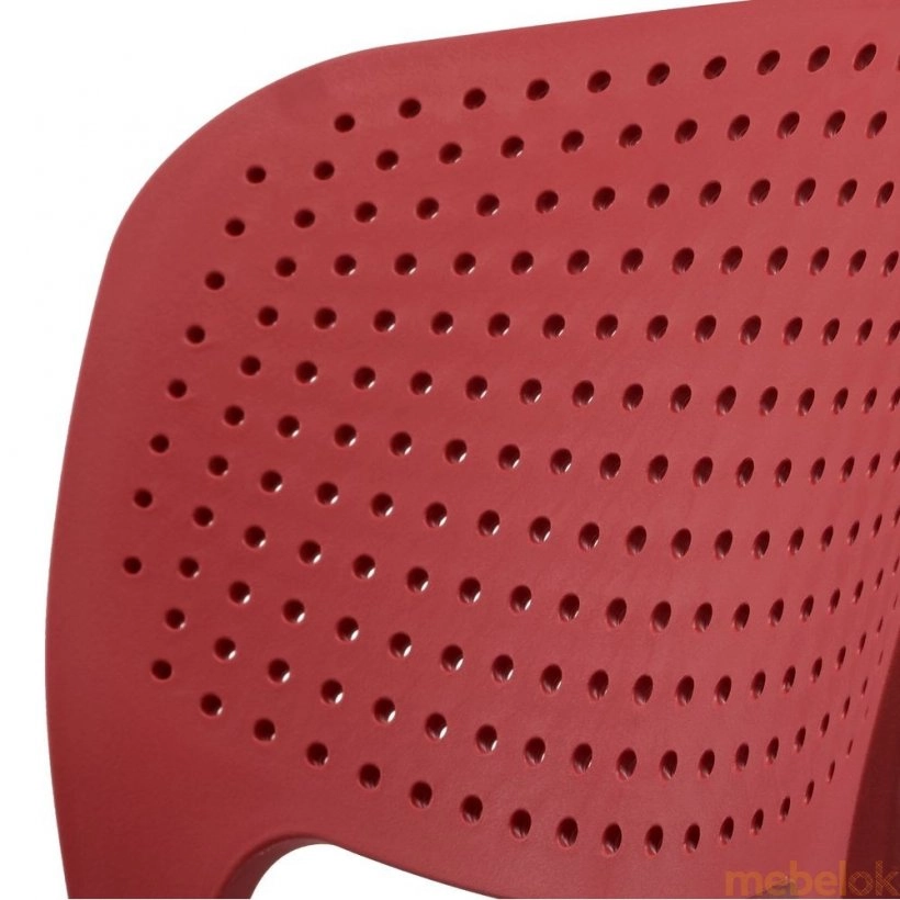 стул с видом в обстановке (Стул SPARK красный кармин)