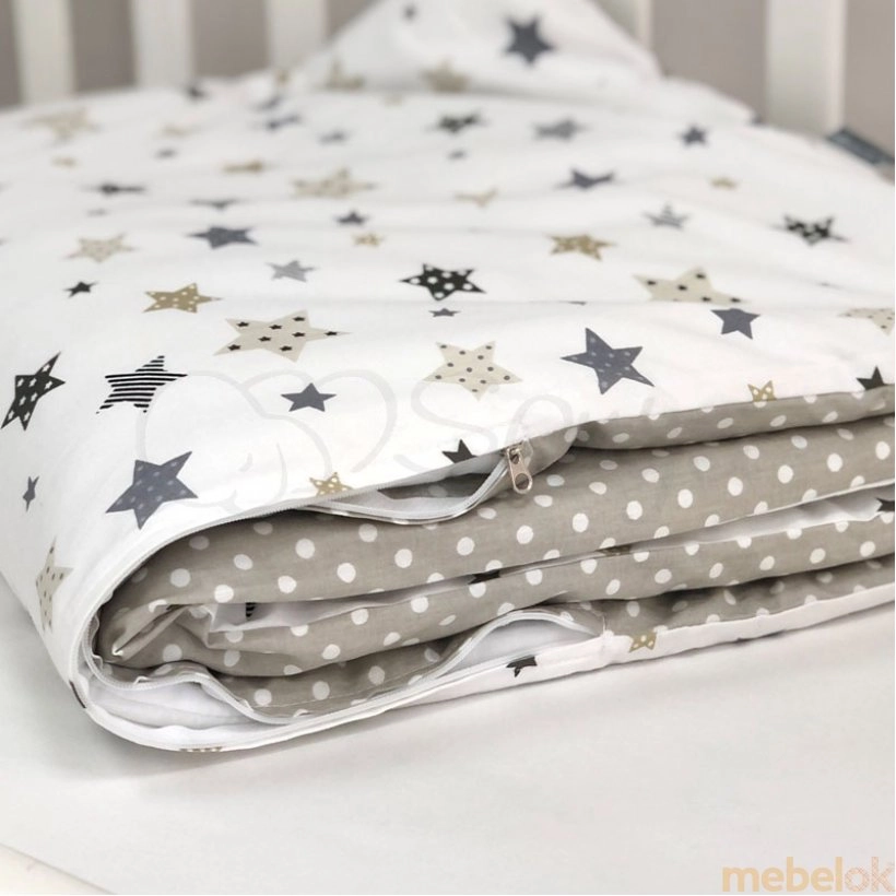 гарнитур постельного белья с видом в обстановке (Сменный комплект Baby Design Stars серый)