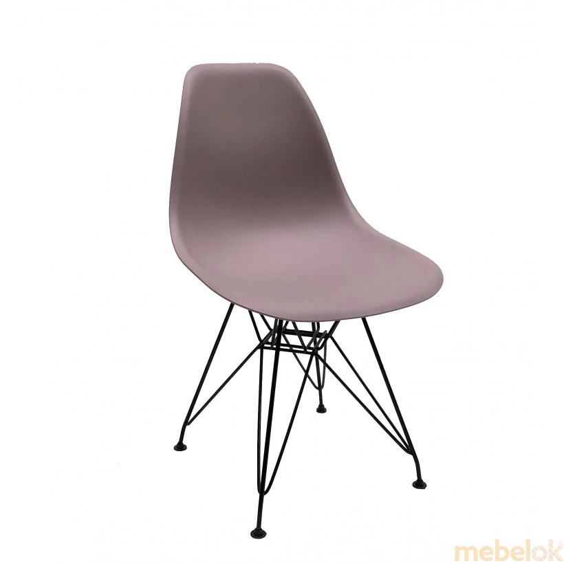 стул с видом в обстановке (Стул NIK BK-ML Пурпурный 66)