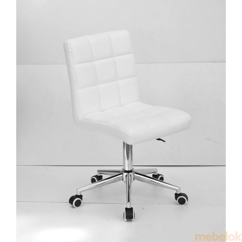 стілець з виглядом в обстановці (Стілець Augusto Modern Office екокожа білий)