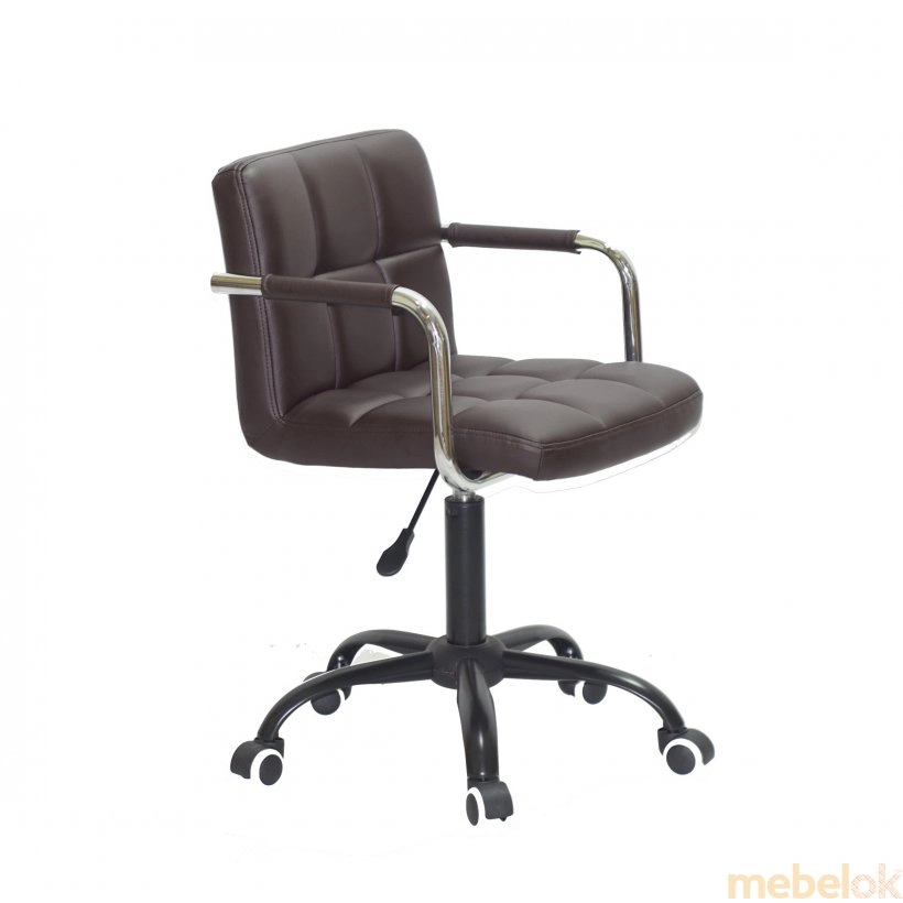 стул с видом в обстановке (Кресло Arno-Arm BK - Office ЭК т. коричневый 1015)