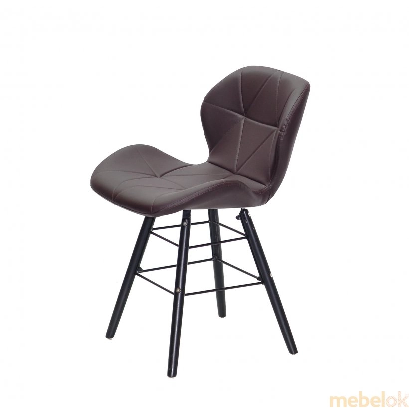 стул с видом в обстановке (Стул INVAR Q-BK ЭК коричневый 80)