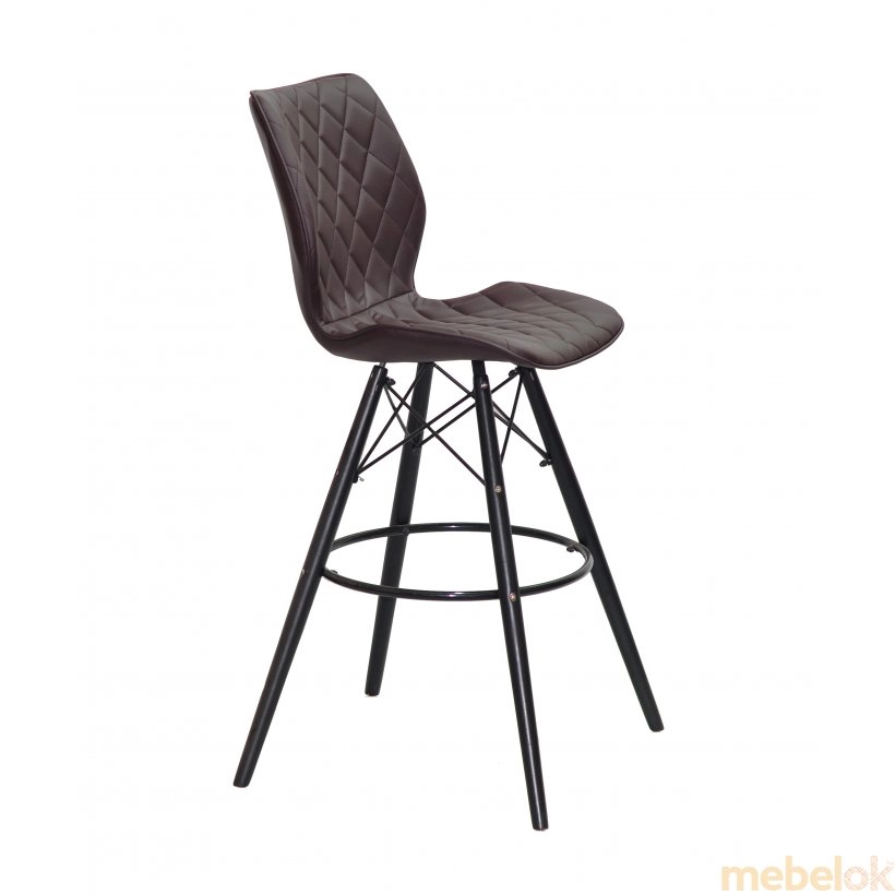 стул с видом в обстановке (Стул NOLAN BAR 75-BK экокожа т.коричневый 1015)