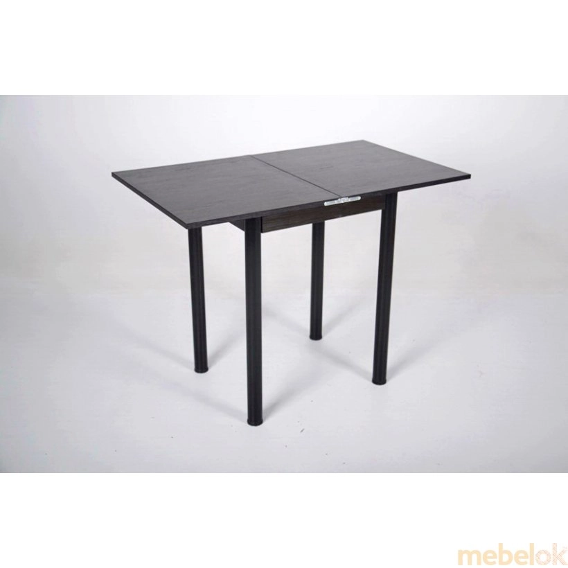 комплект стіл + стілець з виглядом в обстановці (Комплект Компакт стіл розкладний і 2 табурети Чорний / Венге)