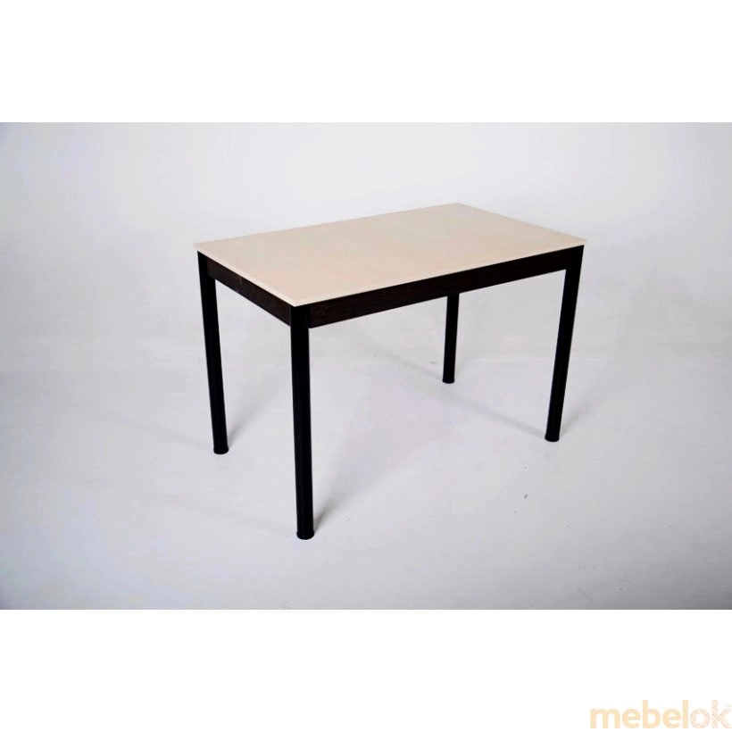 комплект стіл + стілець з виглядом в обстановці (Комплект Відріс б стіл і 4 стільці чорний / молочний)
