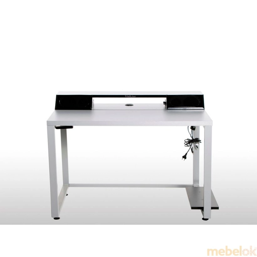 стіл з виглядом в обстановці (Комп'ютерний стіл з акустичною системою CTA 3 Comfort Metallic)